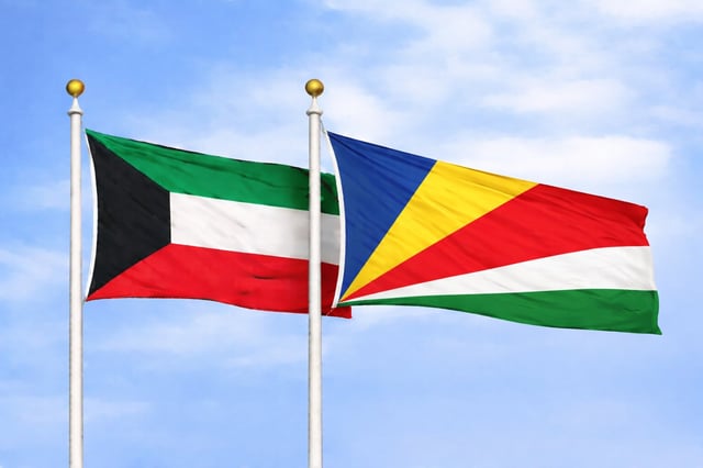 Kuwait Seychelles Flags